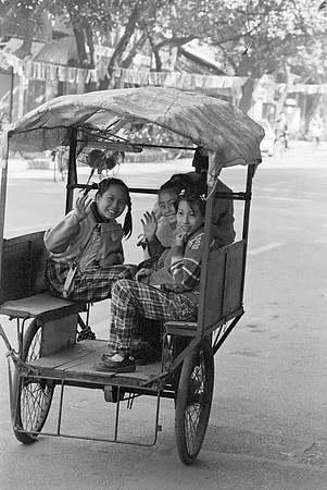 Three Friends, Nanning China