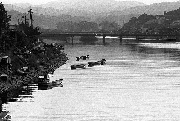 Boat Lauch, Nishiki River