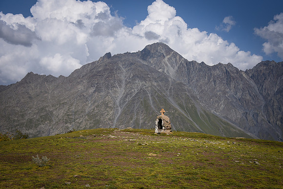 Gudari Mountains (2)