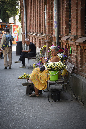 Flower Lady