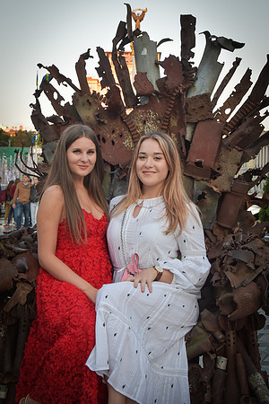 Young women, Kiev