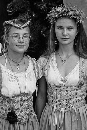 Faire Maidens