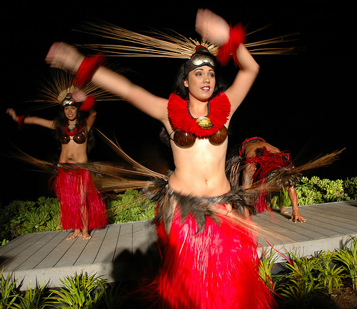 Hawaiian Dancers