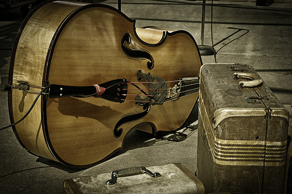 Old Style Bass