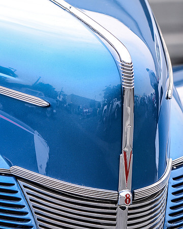 Ford Deluxe V8