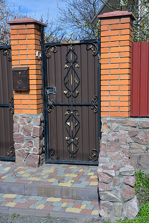 Gate Detail