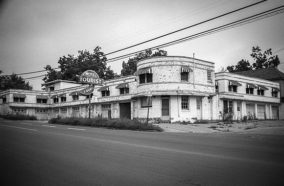 Tourist Motel